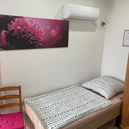 Zimmervermietung Ausspannen Bei Fam Pertiller Apartament *